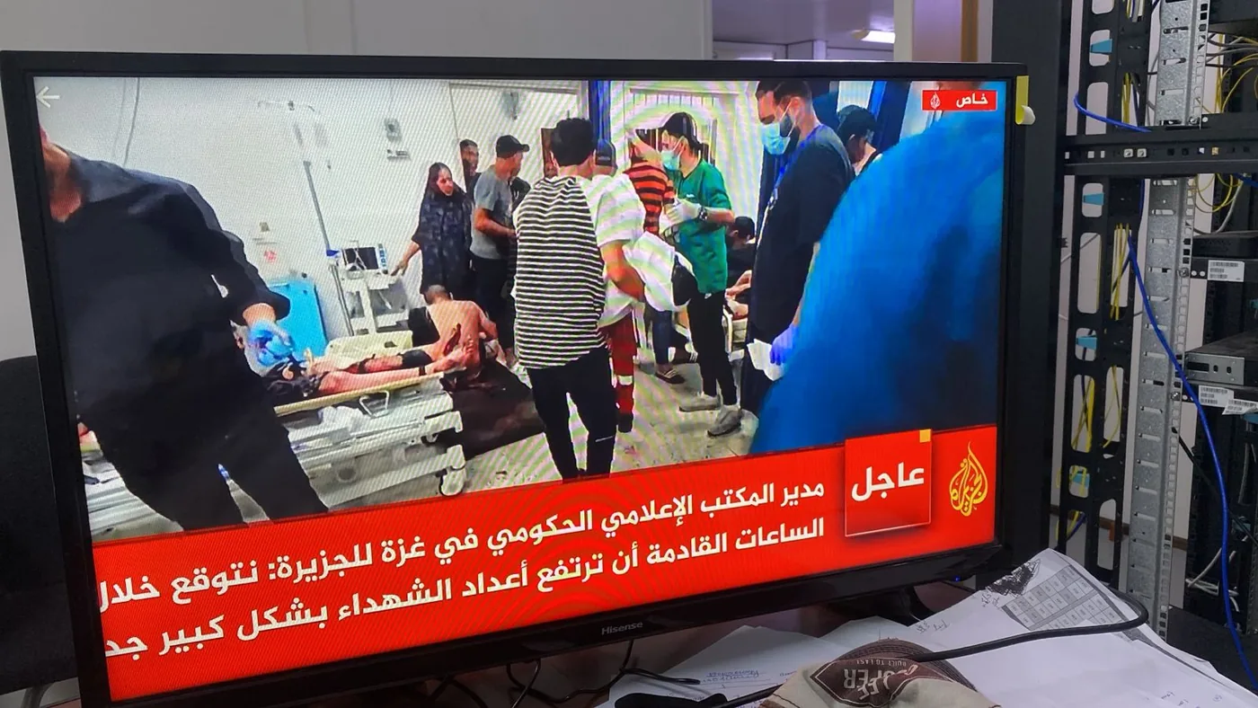 Yanbu hotel, port and staff-housing reference showing live TV News Channel Testing - Tecnicas Reunidas Labour Camp